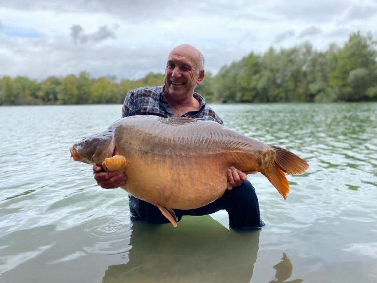 Lesmont Fishing Lake Europes Best Carp Fishing