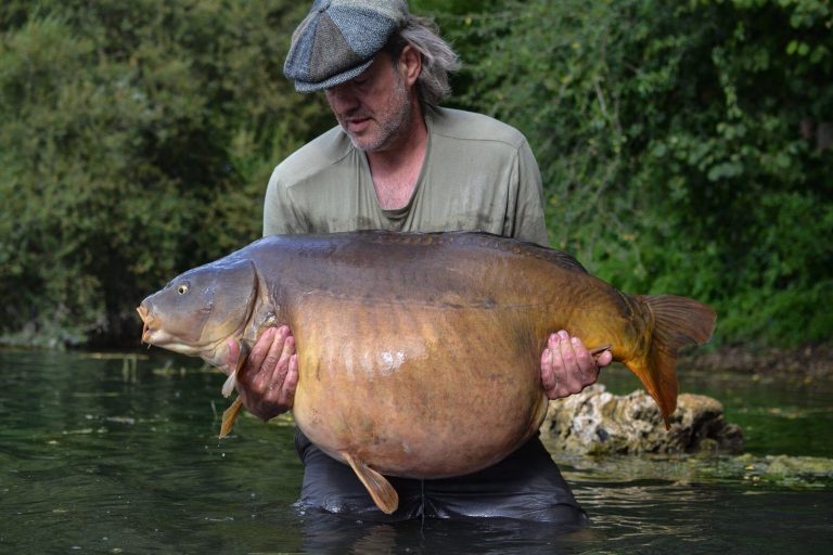 Lesmont Fishing Lake Europes Best Carp Fishing